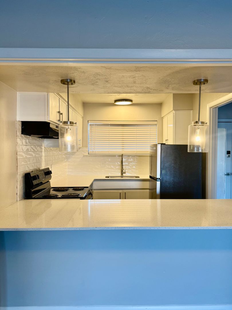 Oklahoma City Apartment: 2810 Dorchester Drive