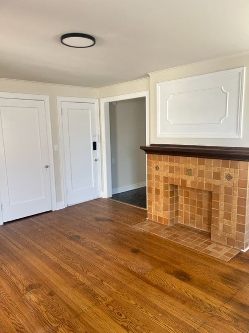 Oklahoma City Apartment: 2419 N Harvey