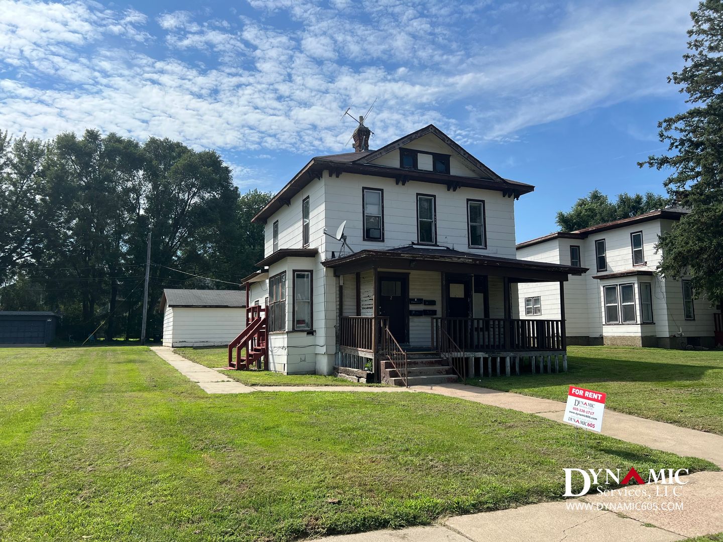 Sioux Falls Apartment: 219 S Duluth Ave