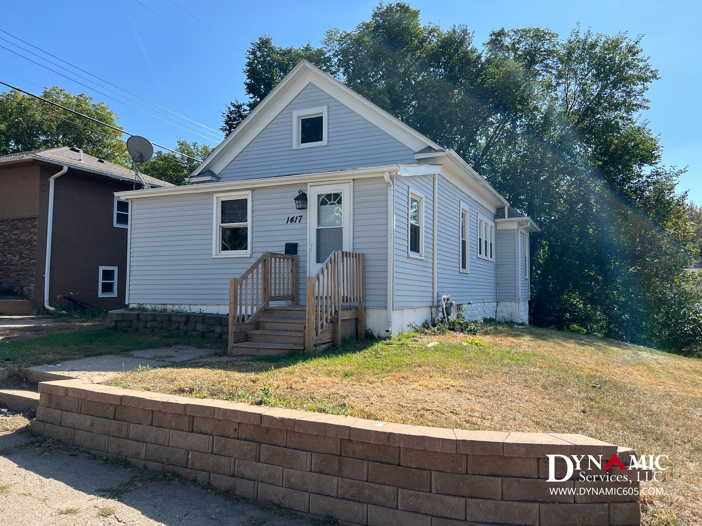 Sioux Falls House: 1417 W 10th St