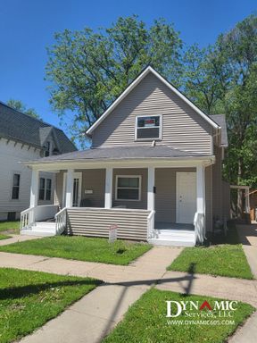 Upper Level 1 Bedroom, 1 Bathroom Apartment - Tenant Pays Electric Only – photo 1