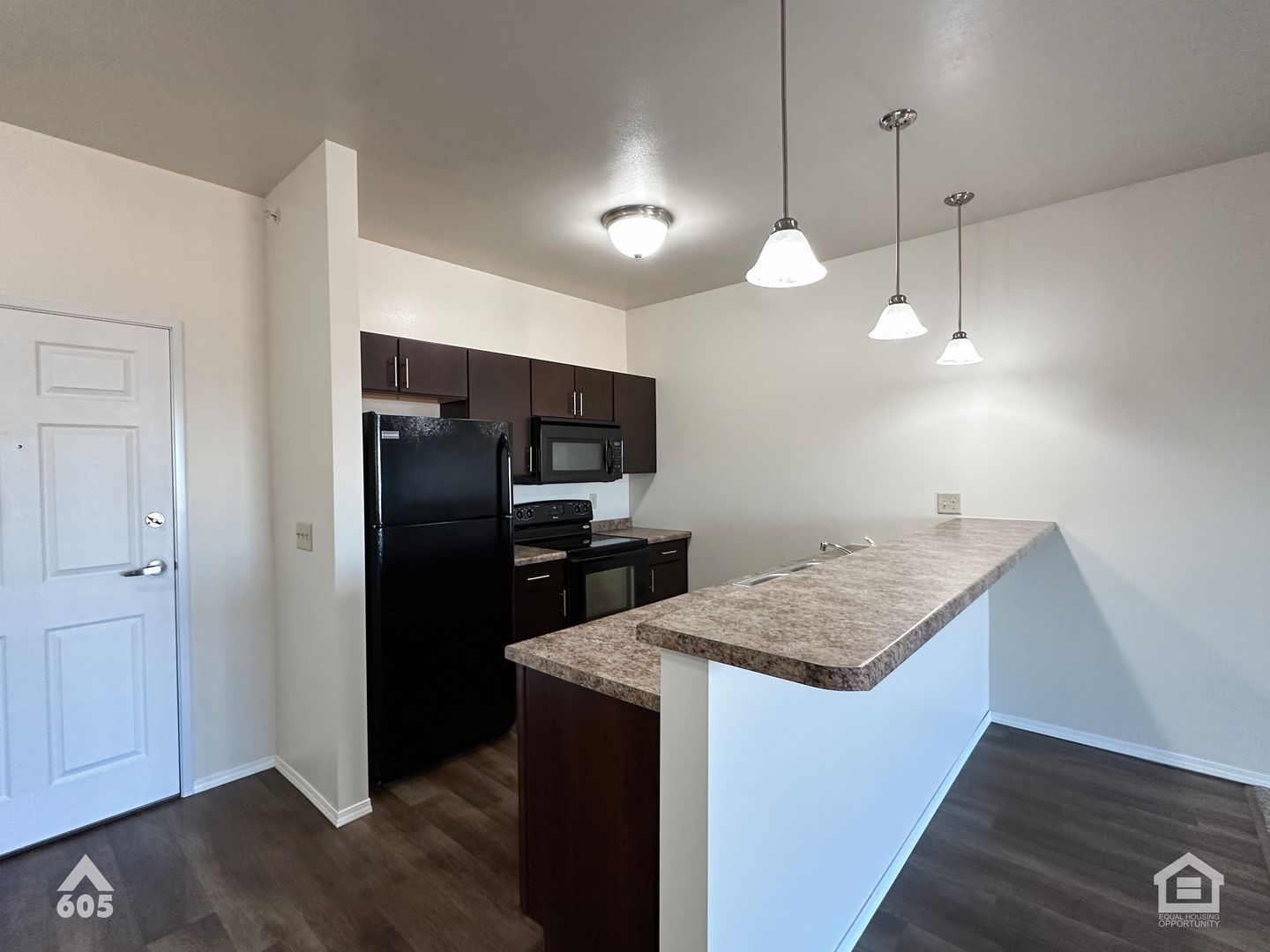 Sioux Falls Apartment: 4609 N. Graduate Ave.