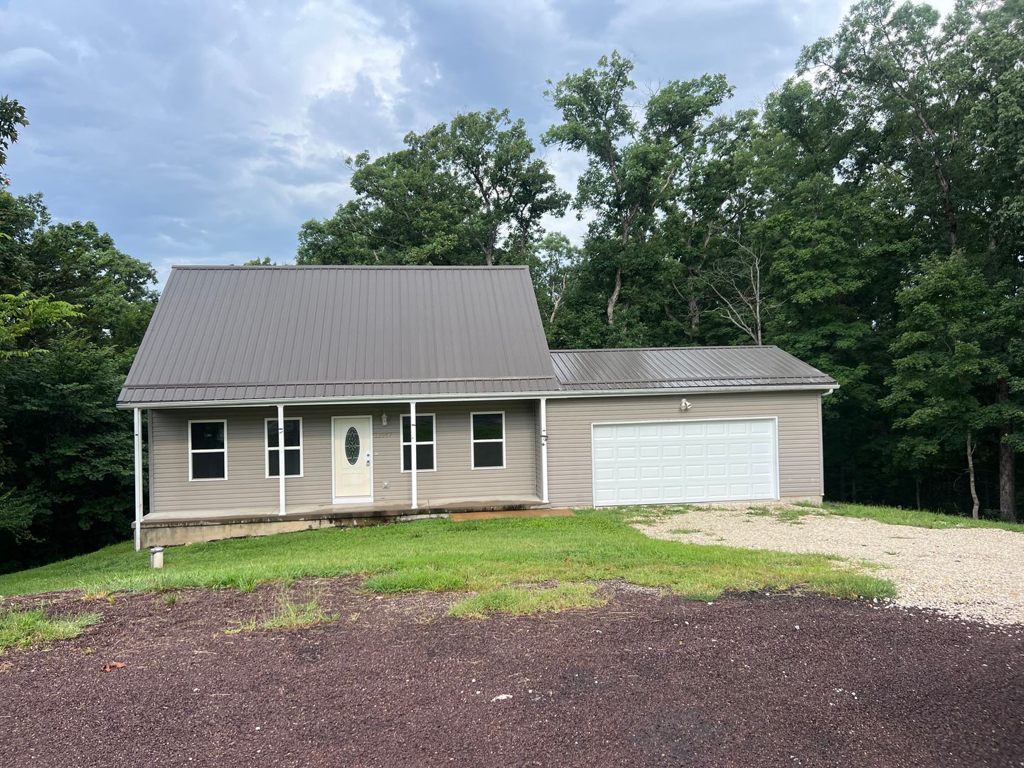 Marthasville Apartment: 11447 Boone Trail