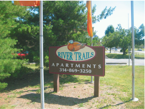640 Chain of Rocks Dr, Apt A – photo 1