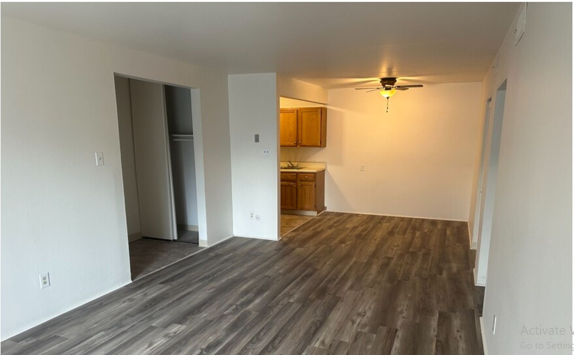 St. Louis Apartment: 2049 Baroque Ct