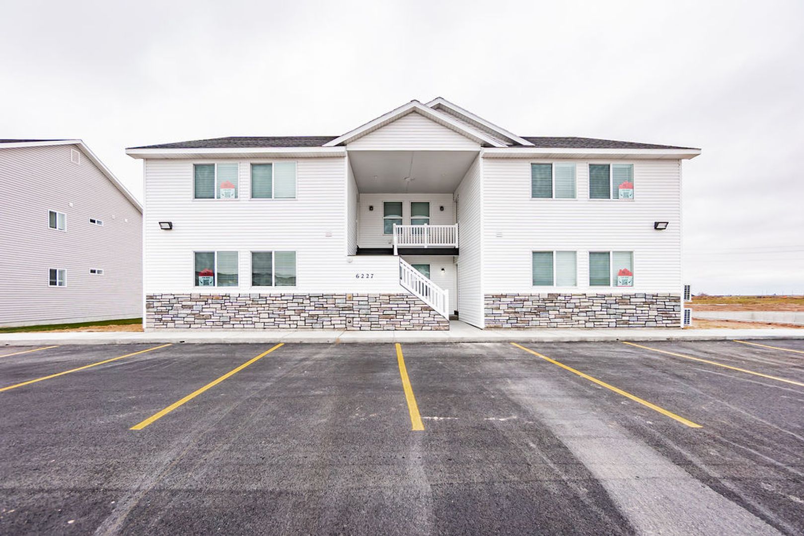 Idaho Falls Apartment: 6227 Silver Fox Rd