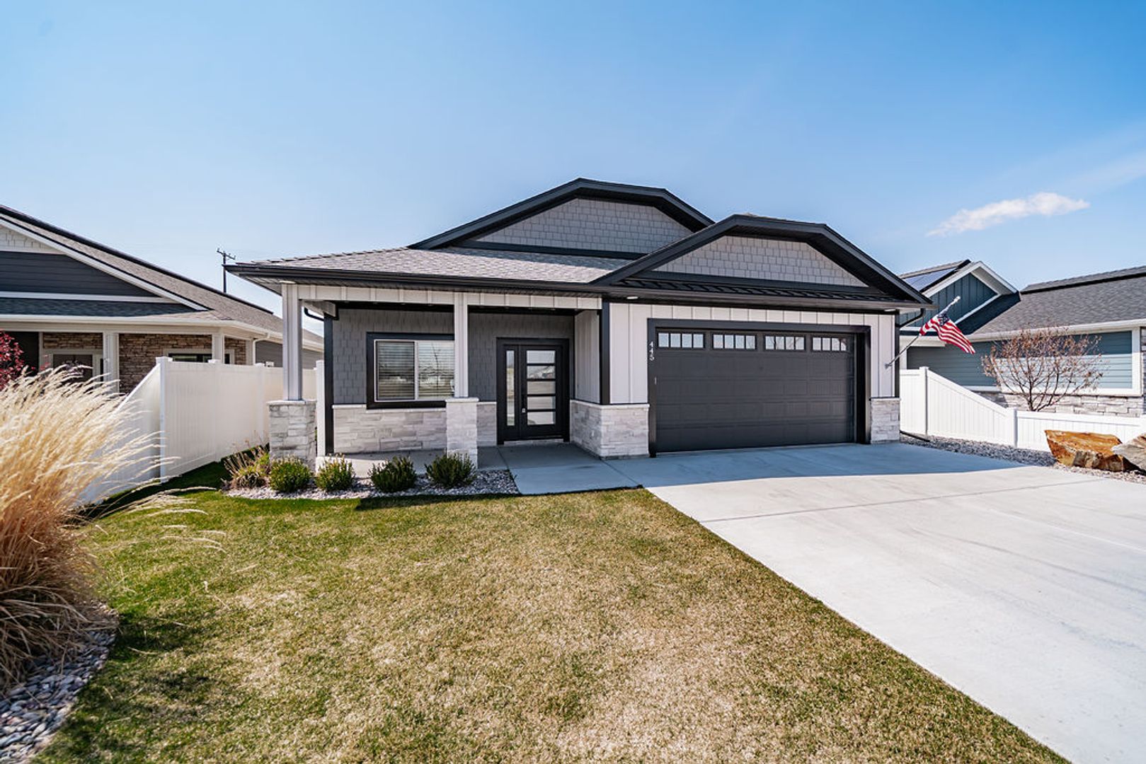 Idaho Falls House: 445 Glade Loop