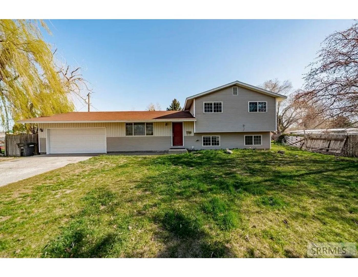 Spacious and recently updated, this 6-bedroom, 3-bathroom home in Ammon