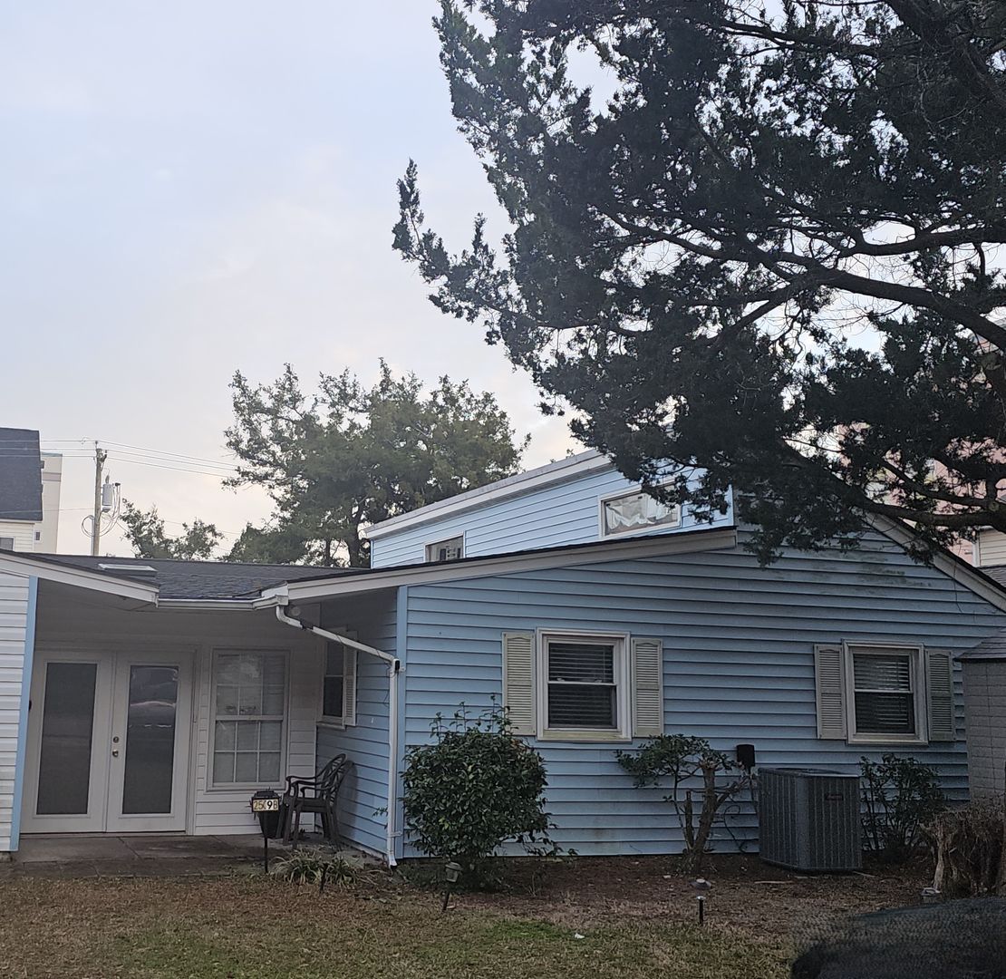 North Myrtle Beach House: 2509 B Holly Drive