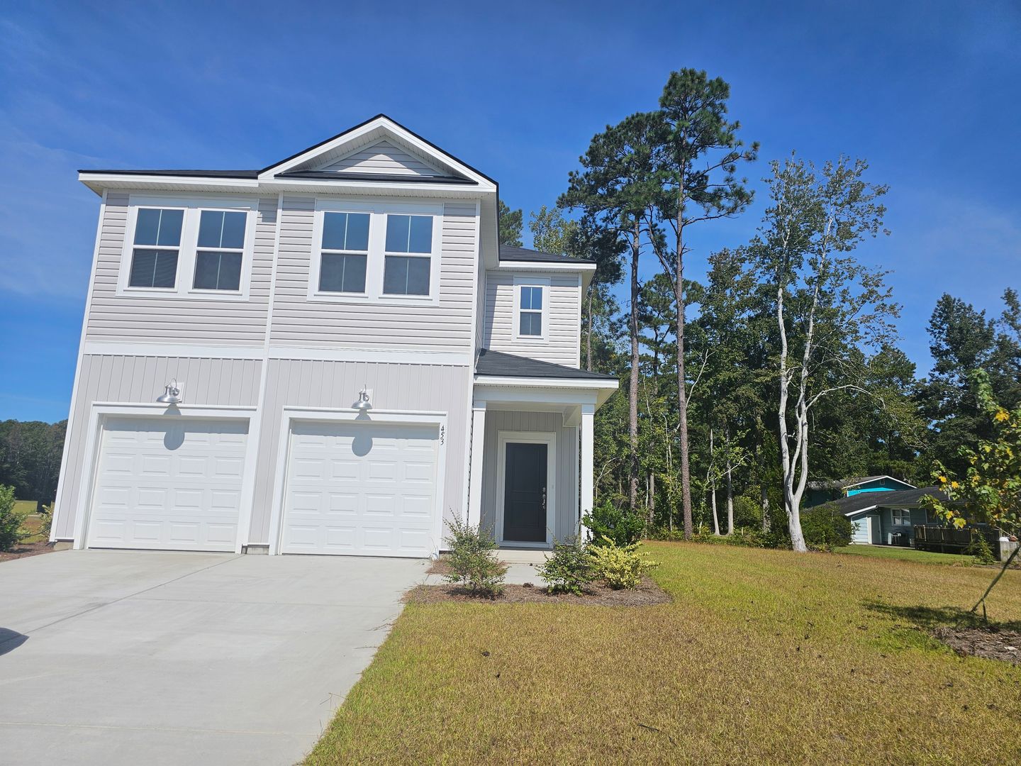 Myrtle Beach House: 453 Falling Leaf Loop