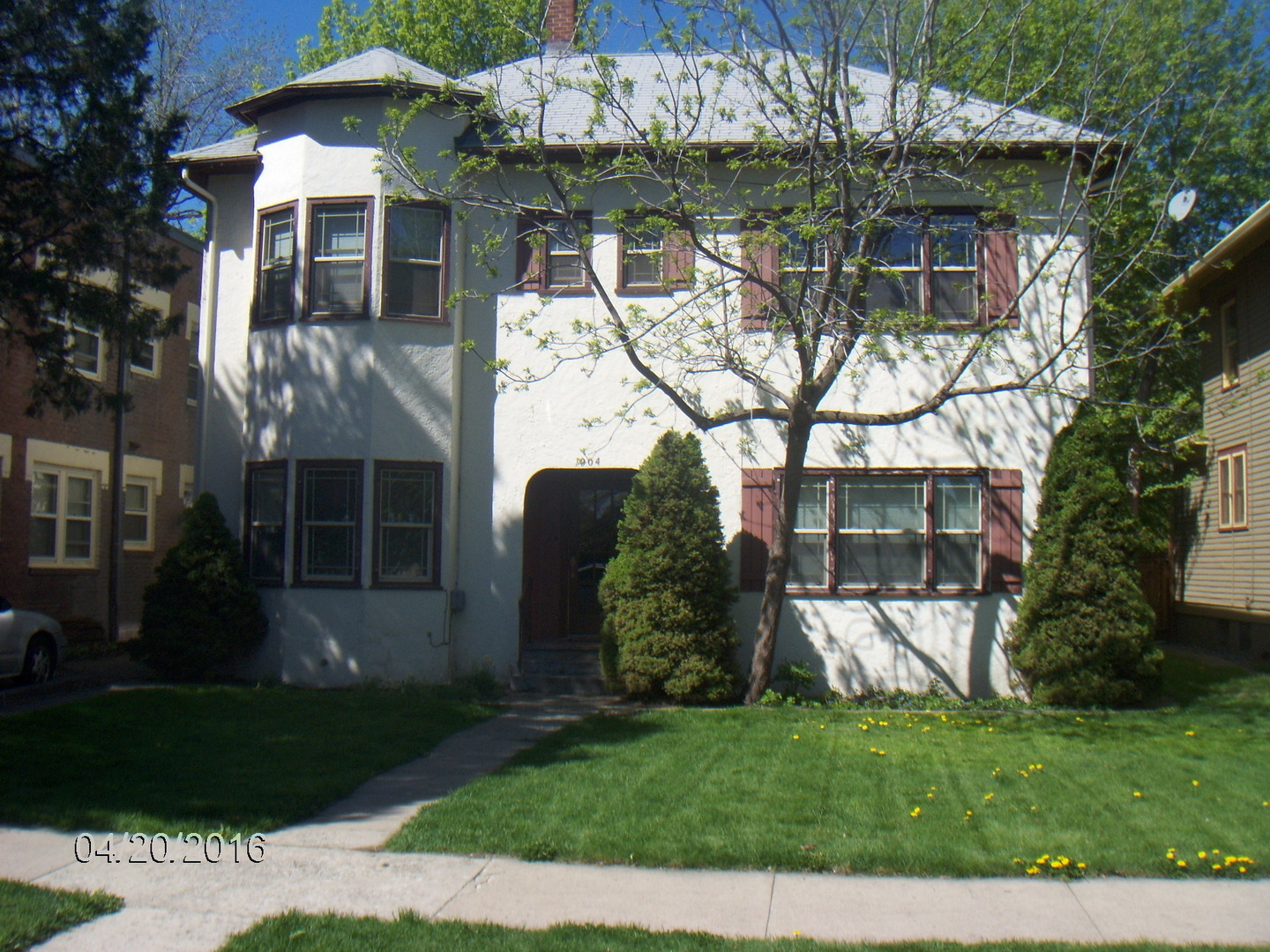 La Grande Apartment: 1904 3rd Street