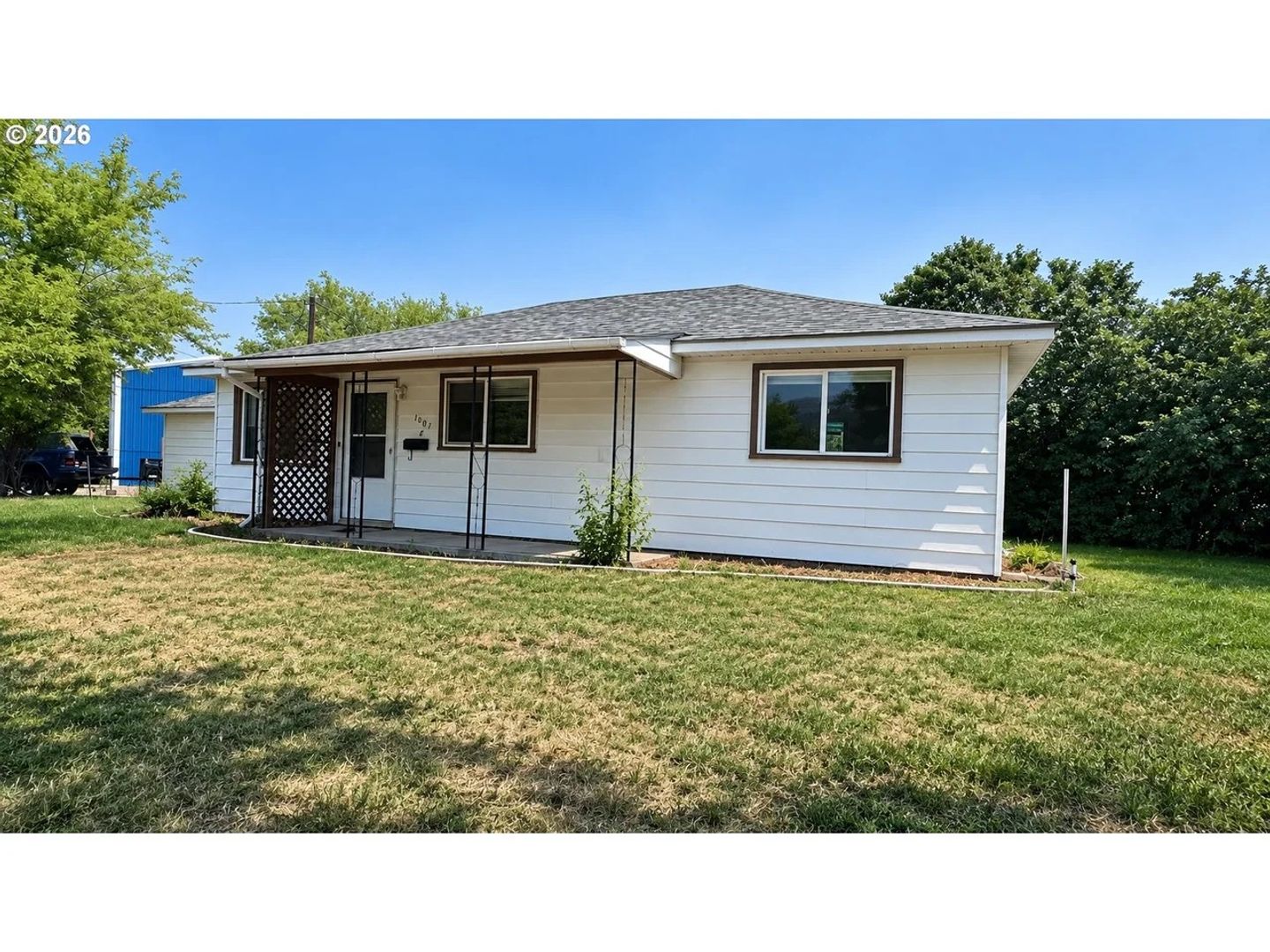 La Grande House: 1101 F Ave