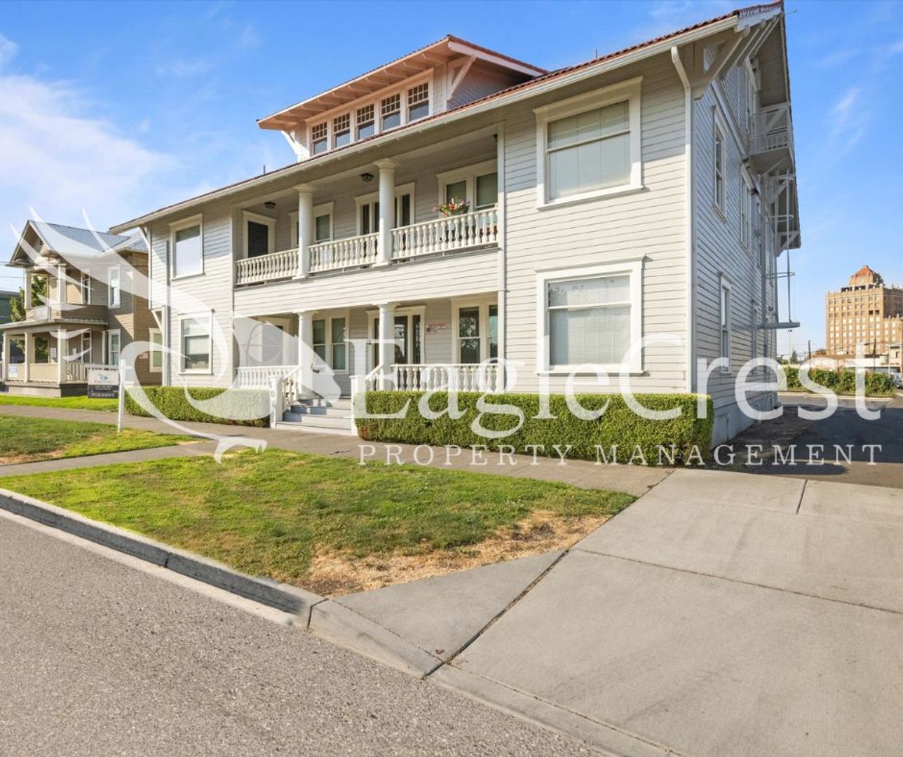 Walla Walla Apartment: 105 N. Spokane St.