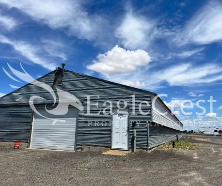 Prime Commercial Space Available for Rent! – photo 1