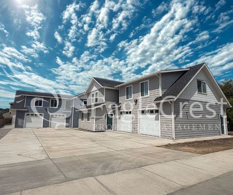 New Construction 1,200 Sq. Ft. Apartment with Open-Concept Design With Attached Garage – photo 1