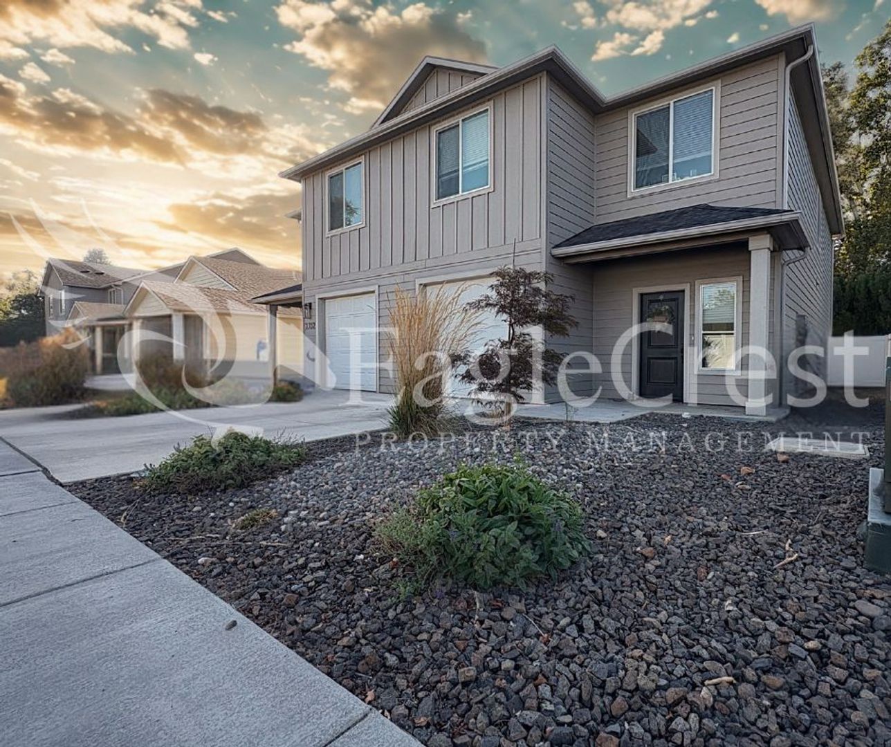 Walla Walla Apartment: 2350/2352 Herbert Pl