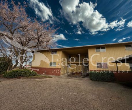 2 Bedroom 1 Bathroom Ground Floor Apartment With Carport Parking – photo 1