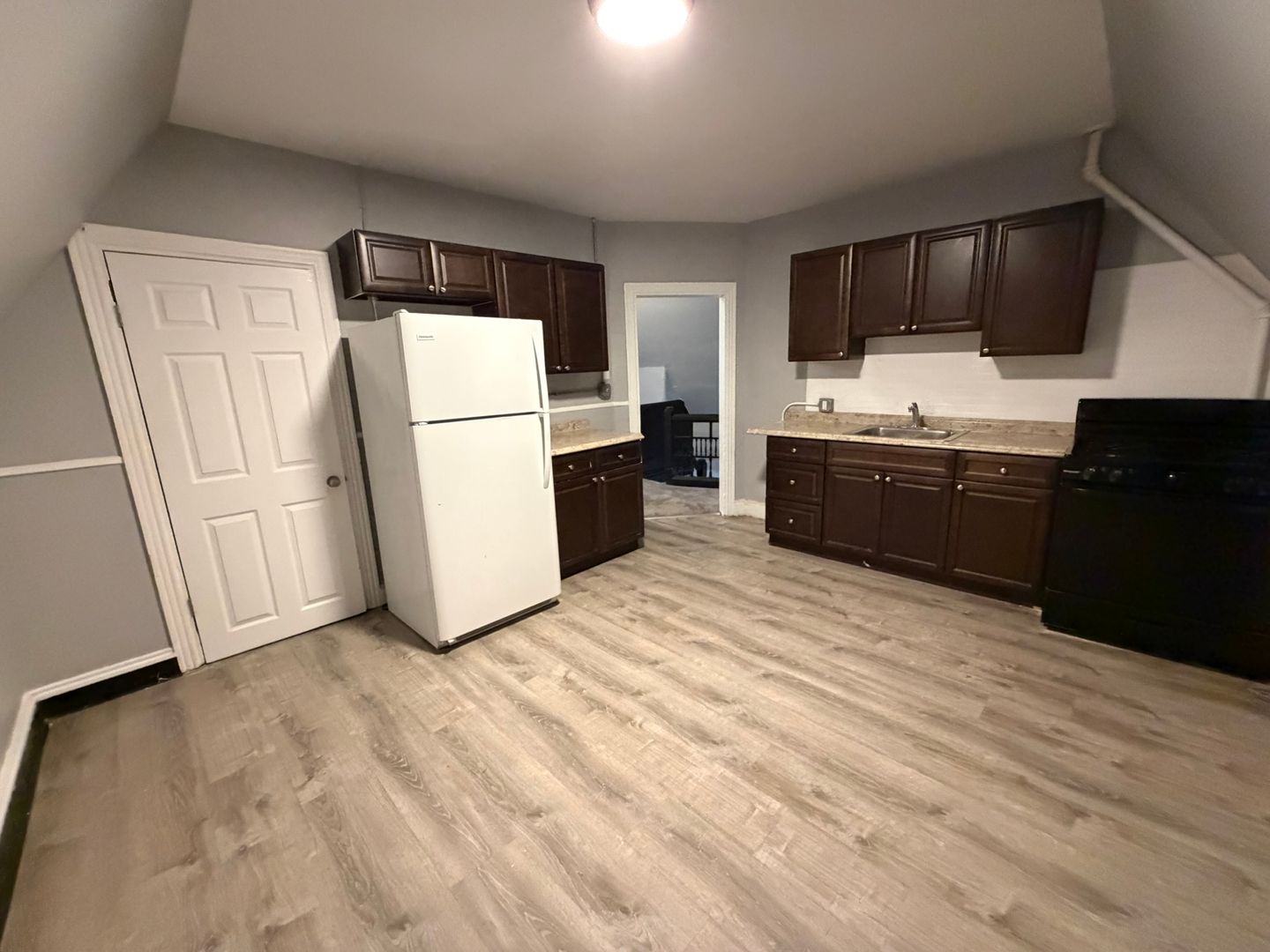 Philadelphia Apartment: 5704 Keystone St