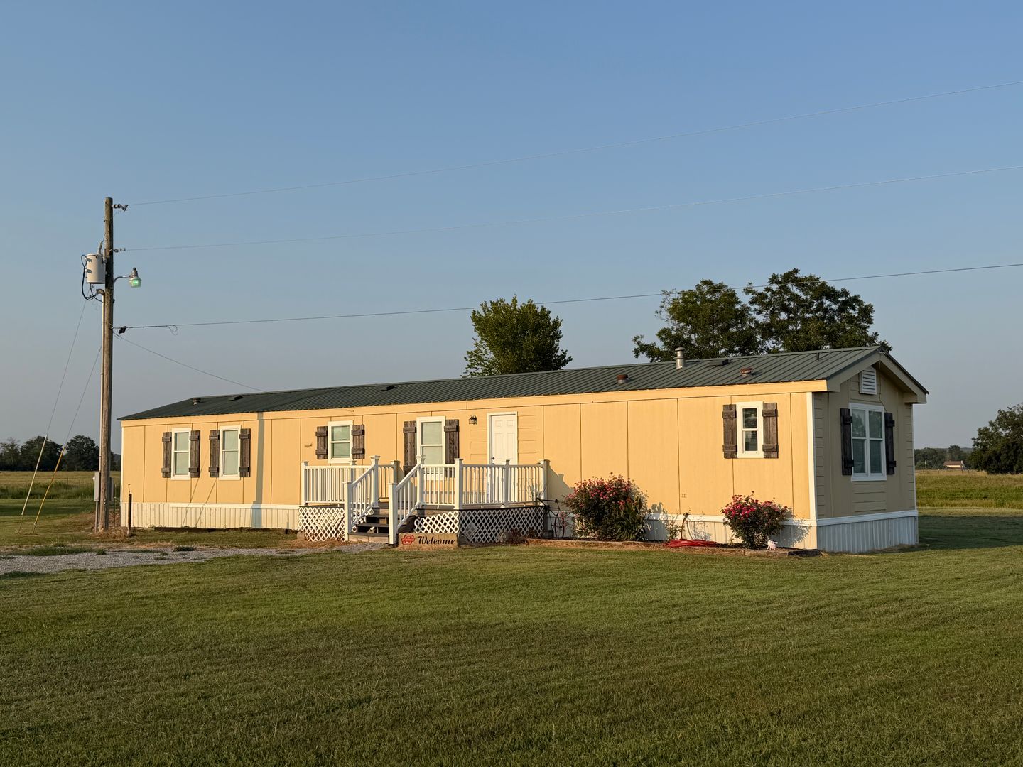 Adair House: 6578 Hwy 28 W