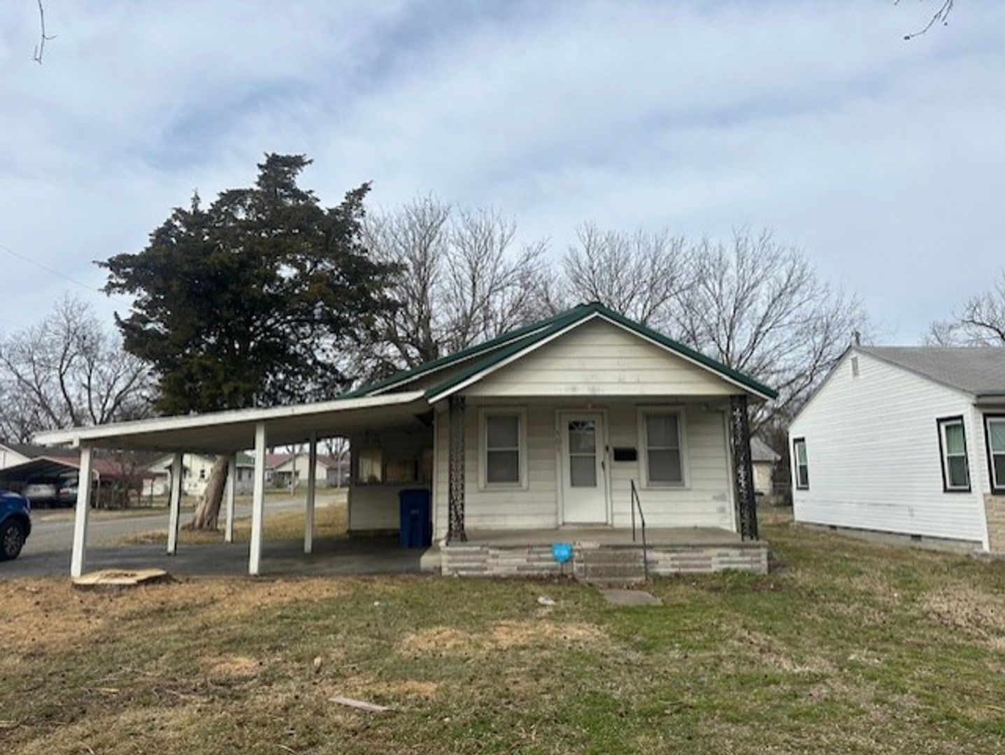 Miami House: 501 G St NE