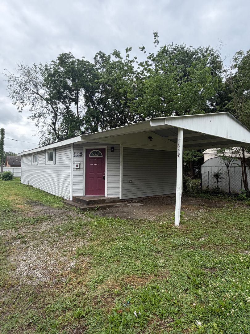 Miami House: 1644 B NE