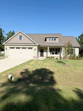 609 Tuscany Circle Princeton, NC 27569