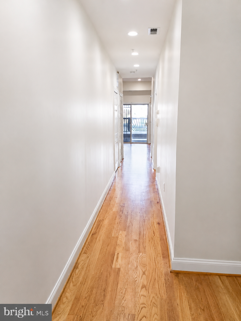 Updated One-Bedroom with In-Unit Laundry and Private Porch Near Shaw 5 of 8