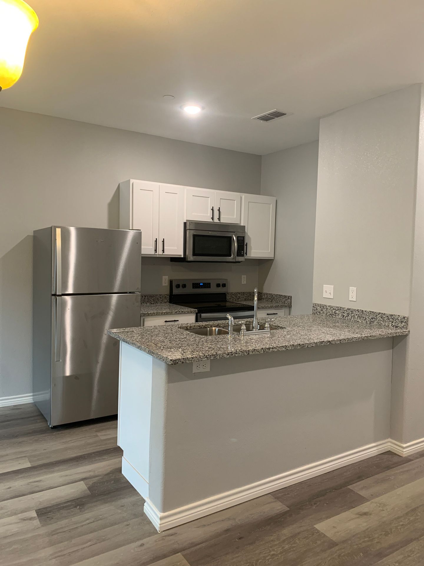 Lindale Apartment: 17738 County Road 4112