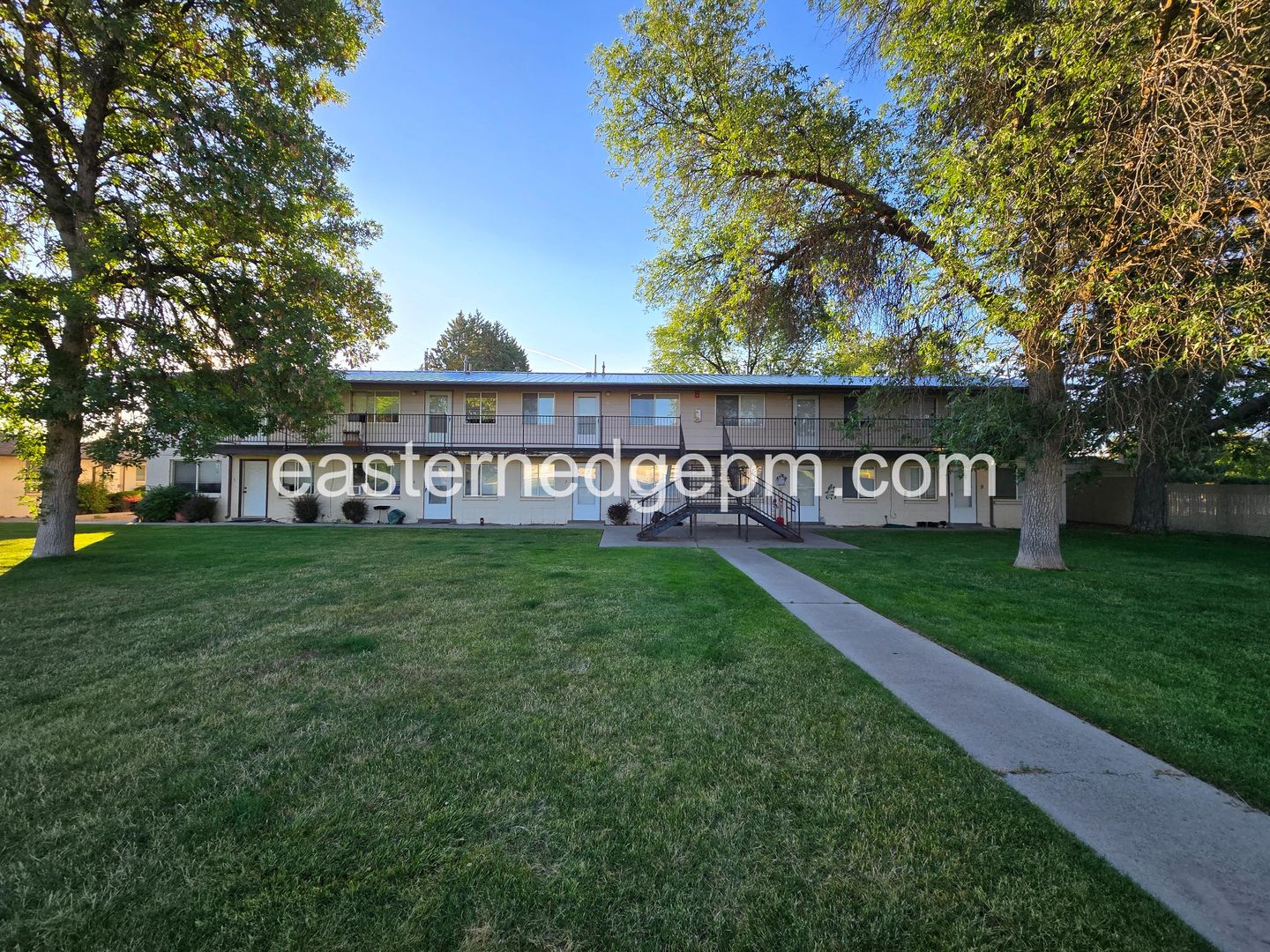 Ontario Apartment: 98 NW 10th Street