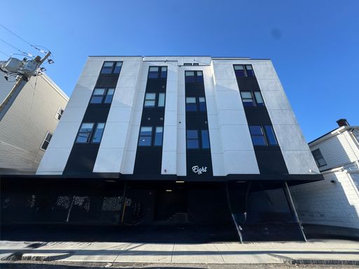 New Construction 3 Bedroom 2 Bath Apartment Close to MBTA and Revere Beach – photo 1
