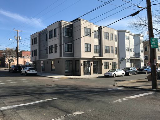 Luxury STUDIO Apartment - 3 Min Walk to Revere Beach MBTA – photo 1