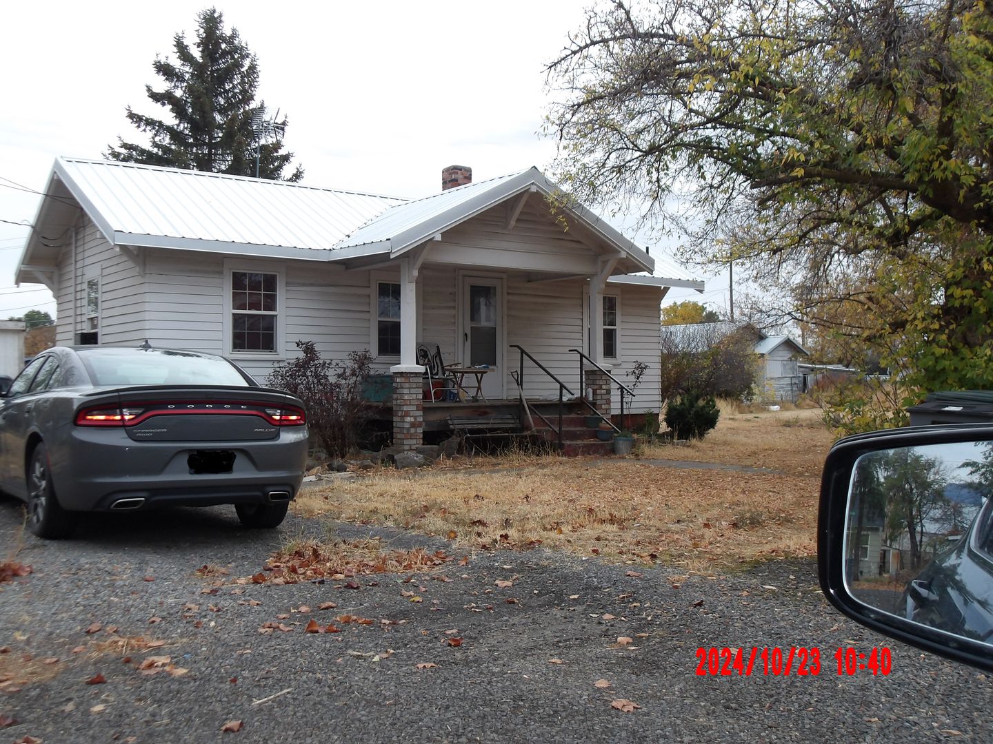 La Grande House: 1305 Pratt St