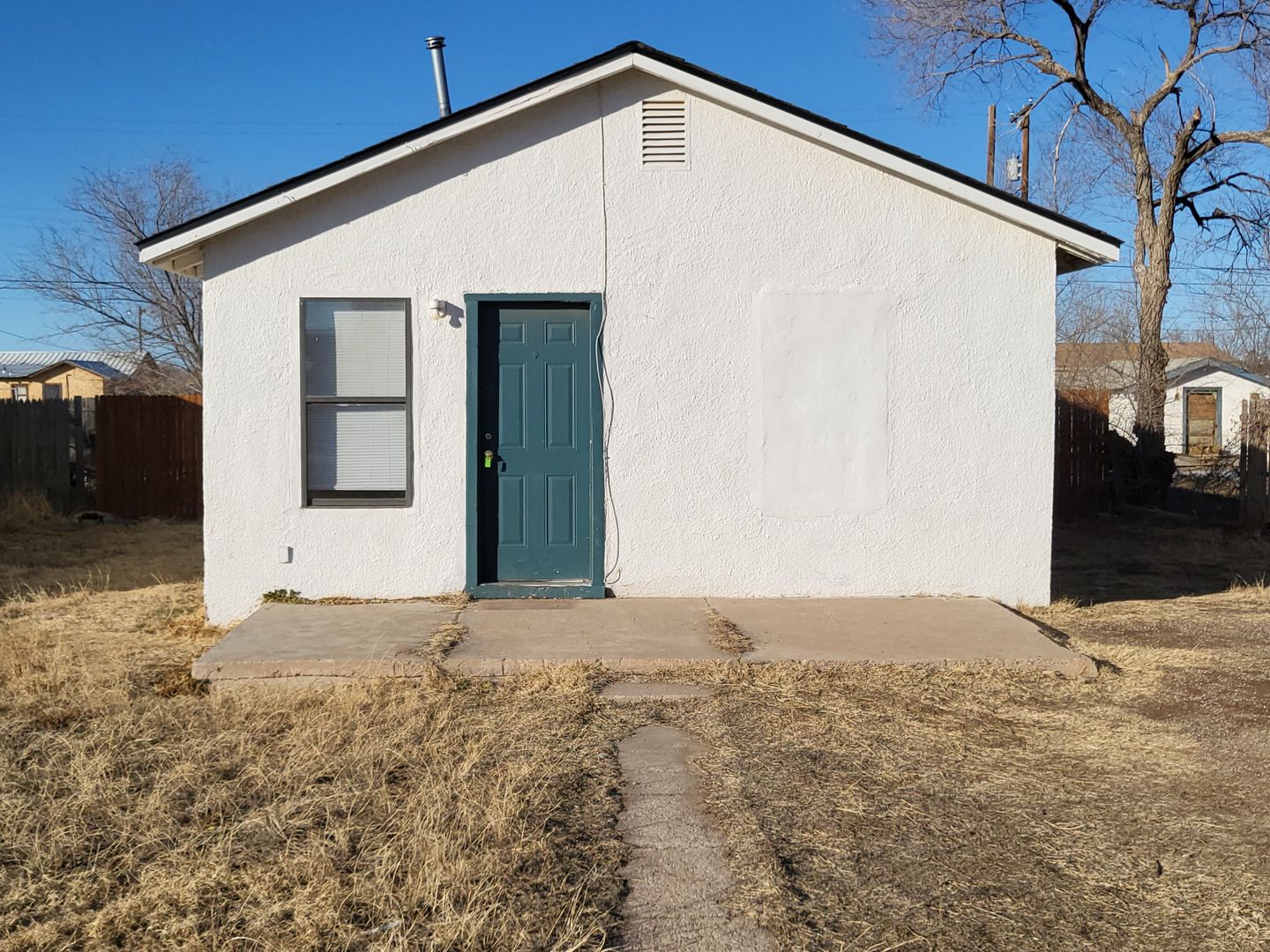 Portales House: 921 East 1st Street
