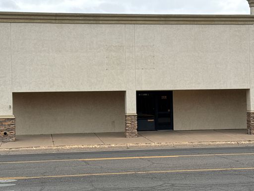 401 S Avenue C - 401
