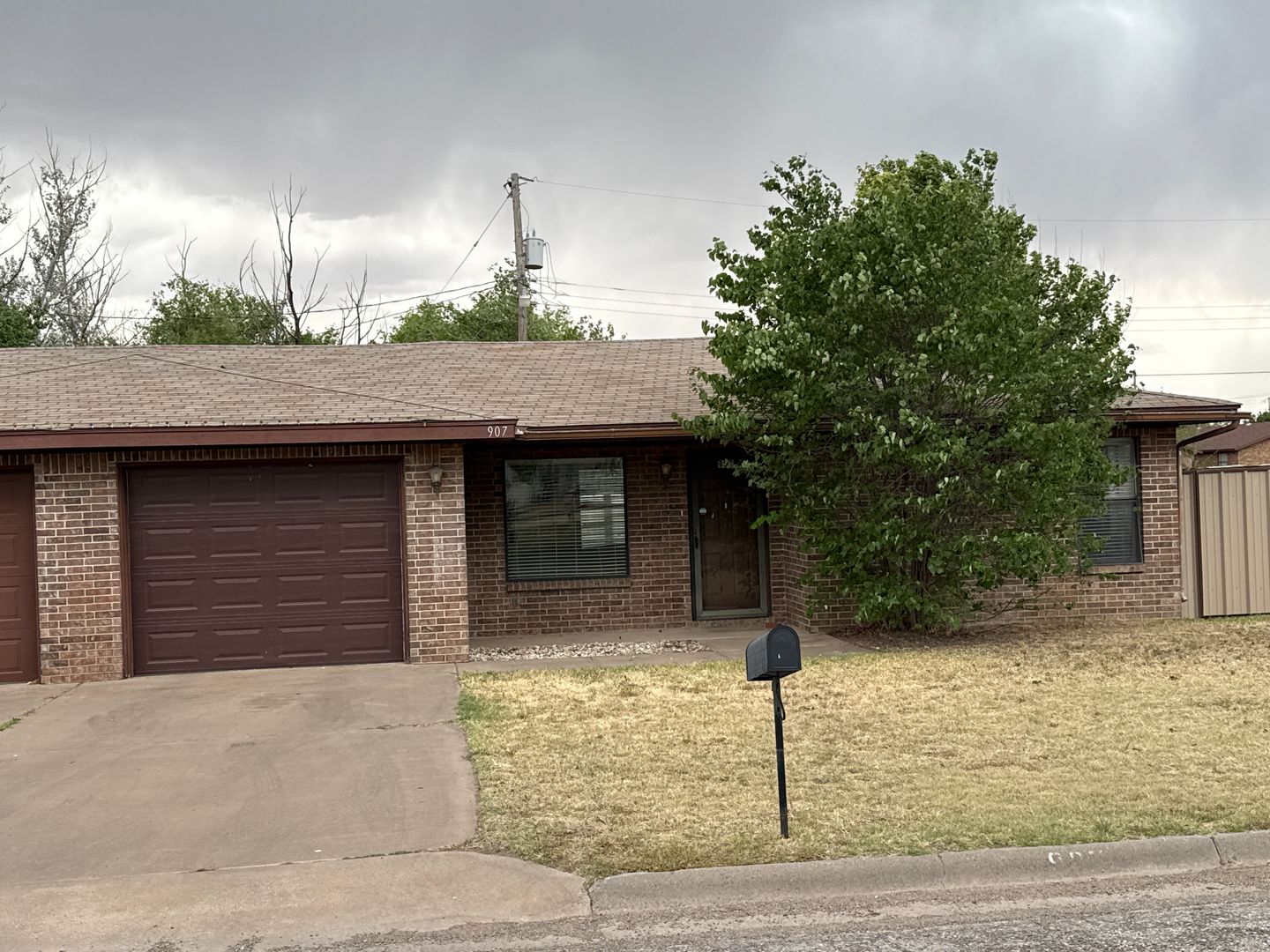 Portales House: 907 West 15th Street