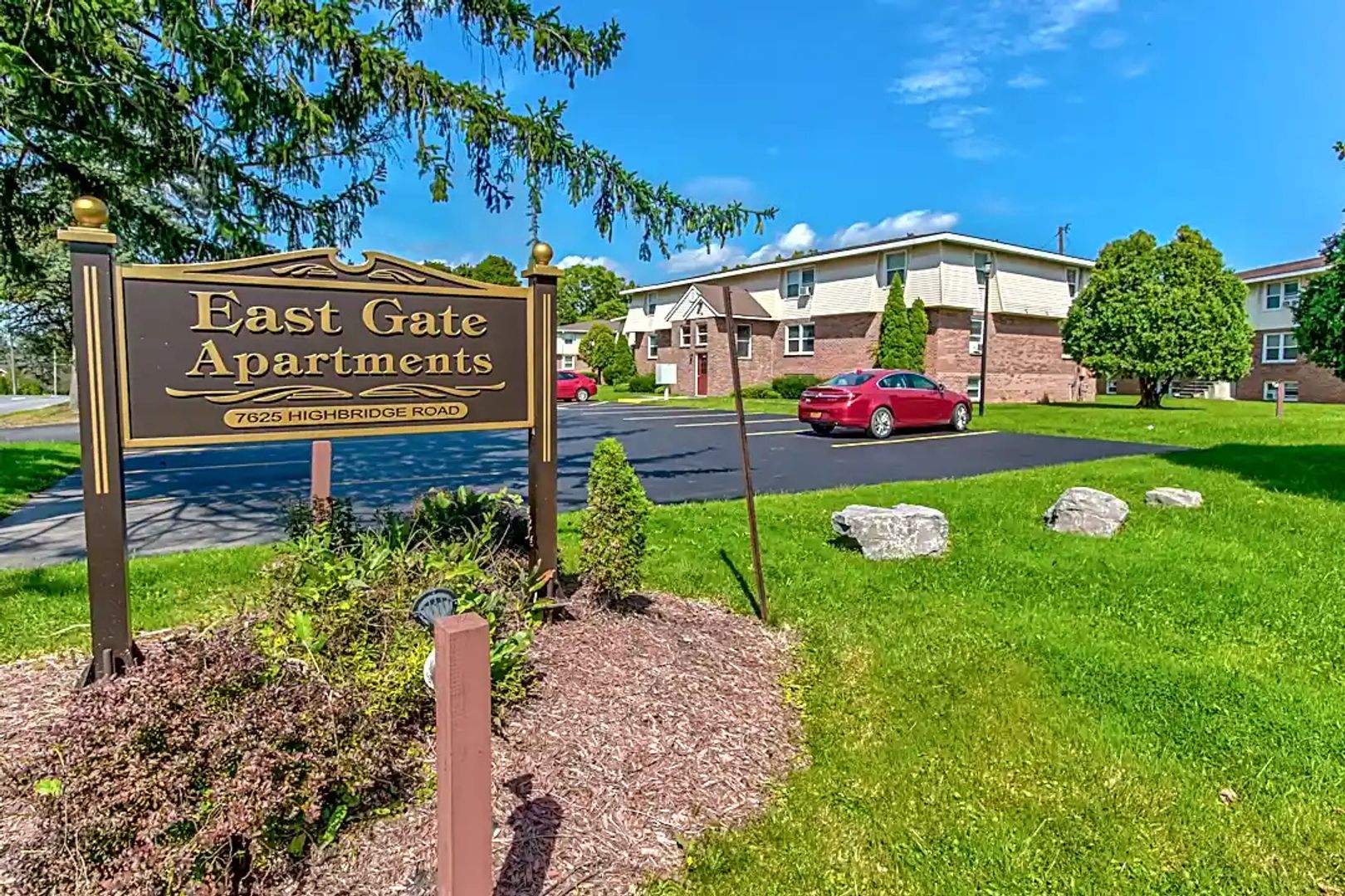 Manlius Apartment: 7625 Highbridge Rd