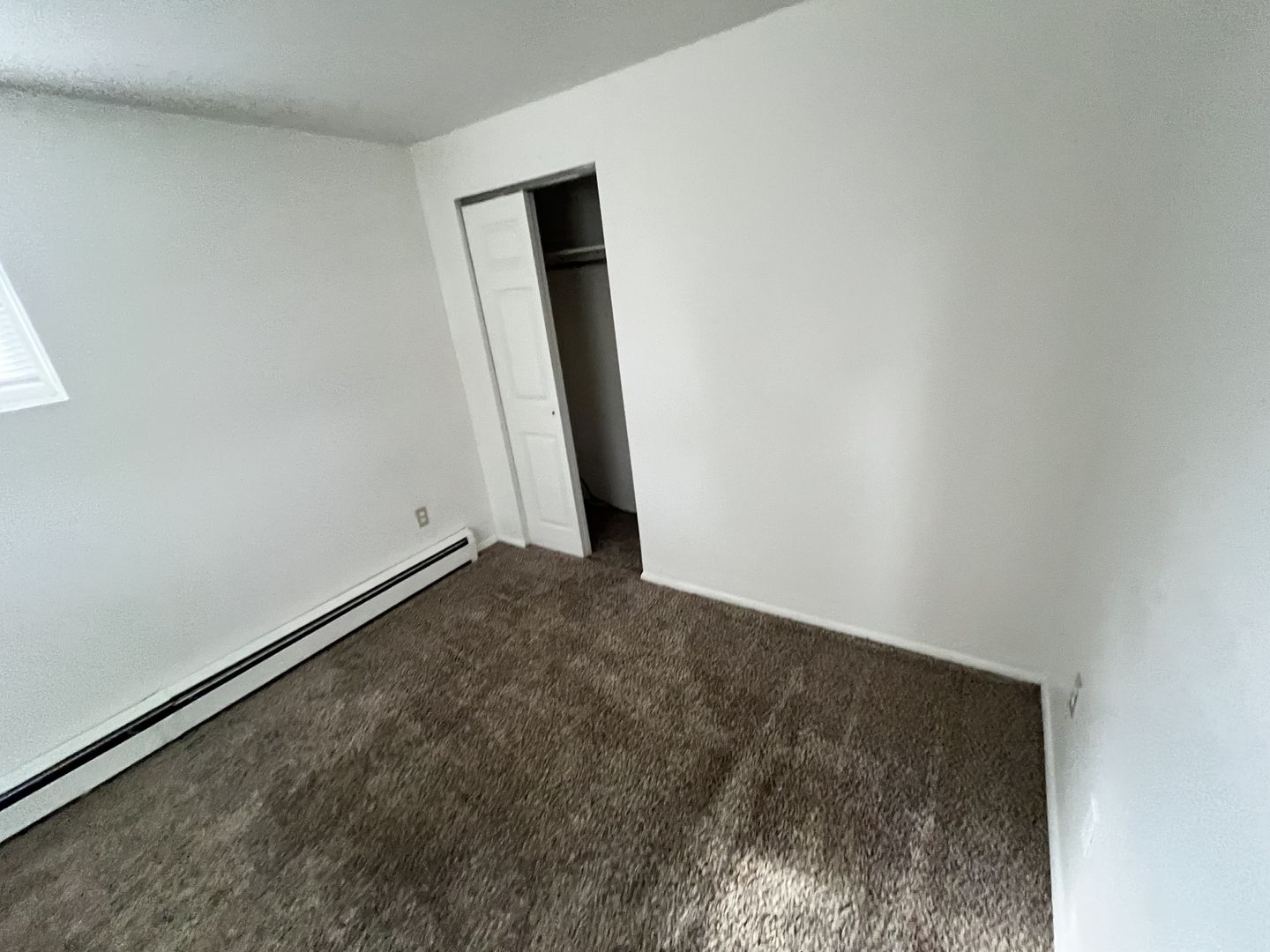 EastGate Apartments 5 of 17