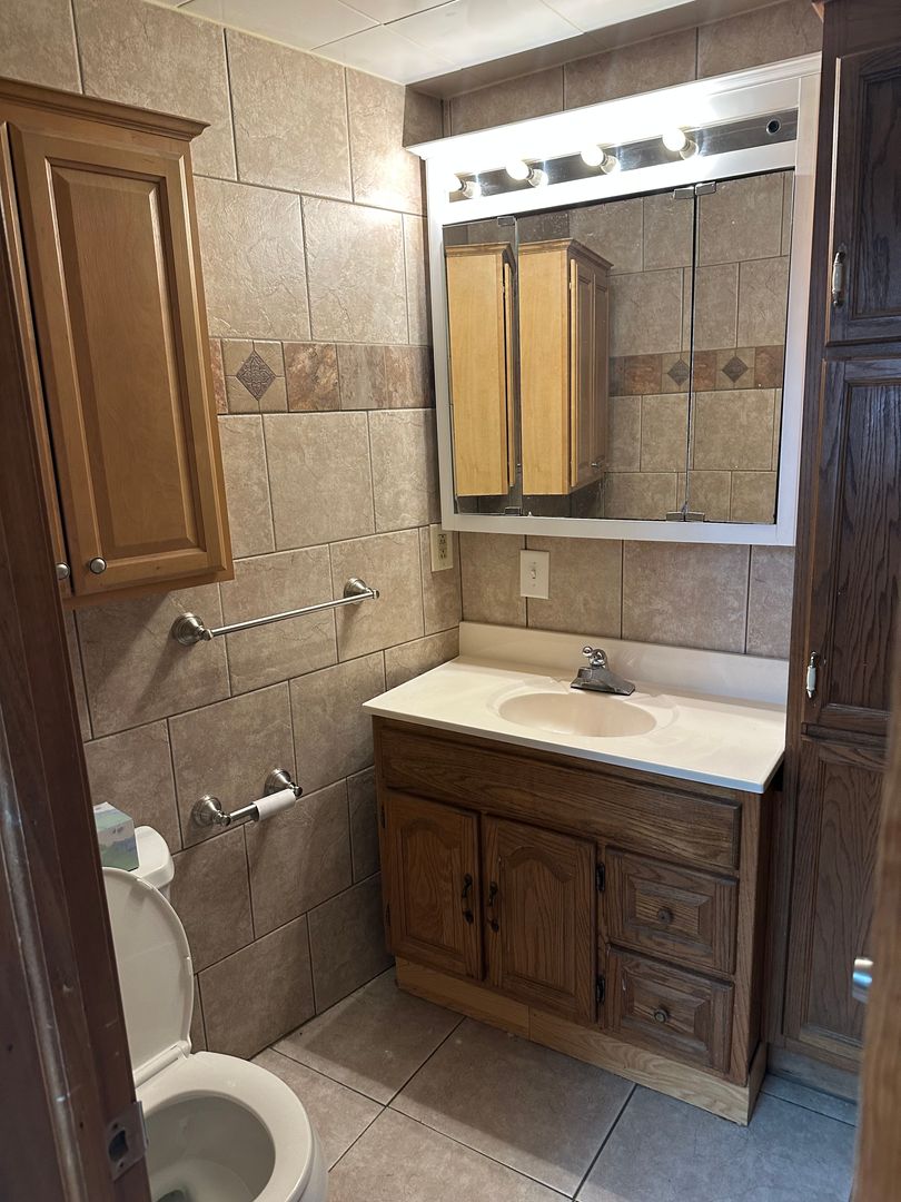 Cortland Apartment: 11 Clinton Avenue