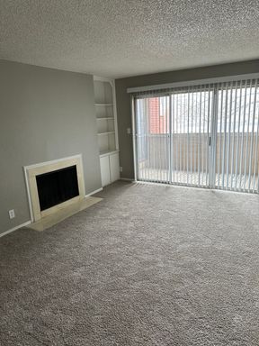 Spacious 2-Bedroom, 2-Bathroom Apartment – Perfect for Roommates! – photo 1