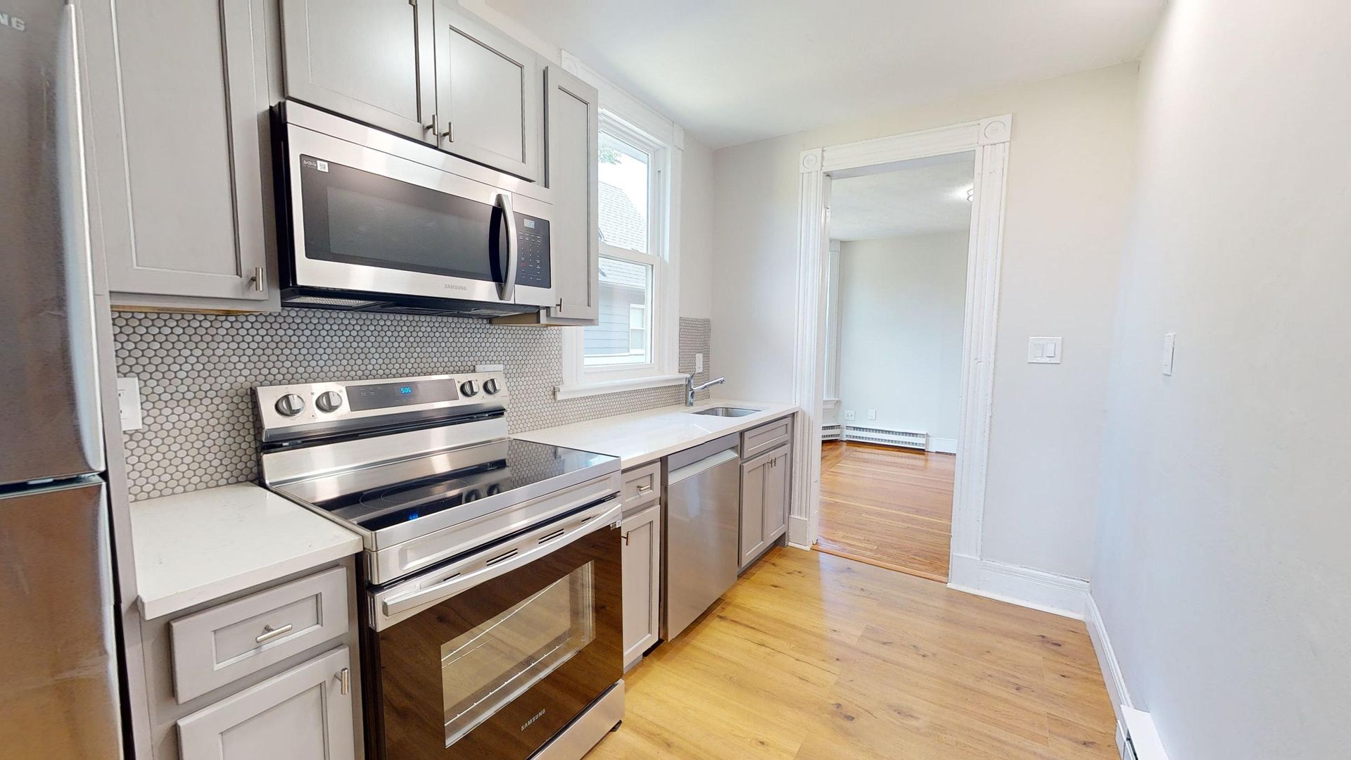 New Haven Apartment: 140 Cottage St