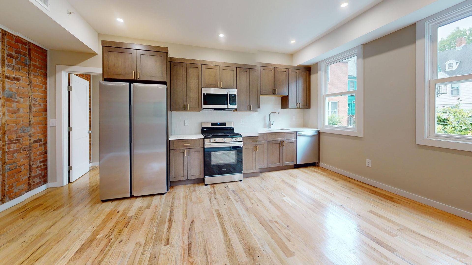 New Haven Apartment: 708 Orange Street