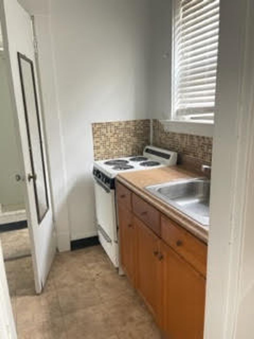 New Haven Apartment: 644-646 Orange St