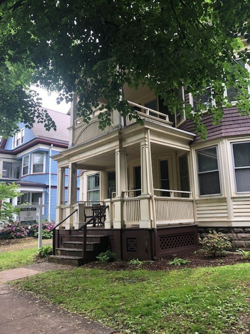 New Haven Apartment: 98-100 Linden St.