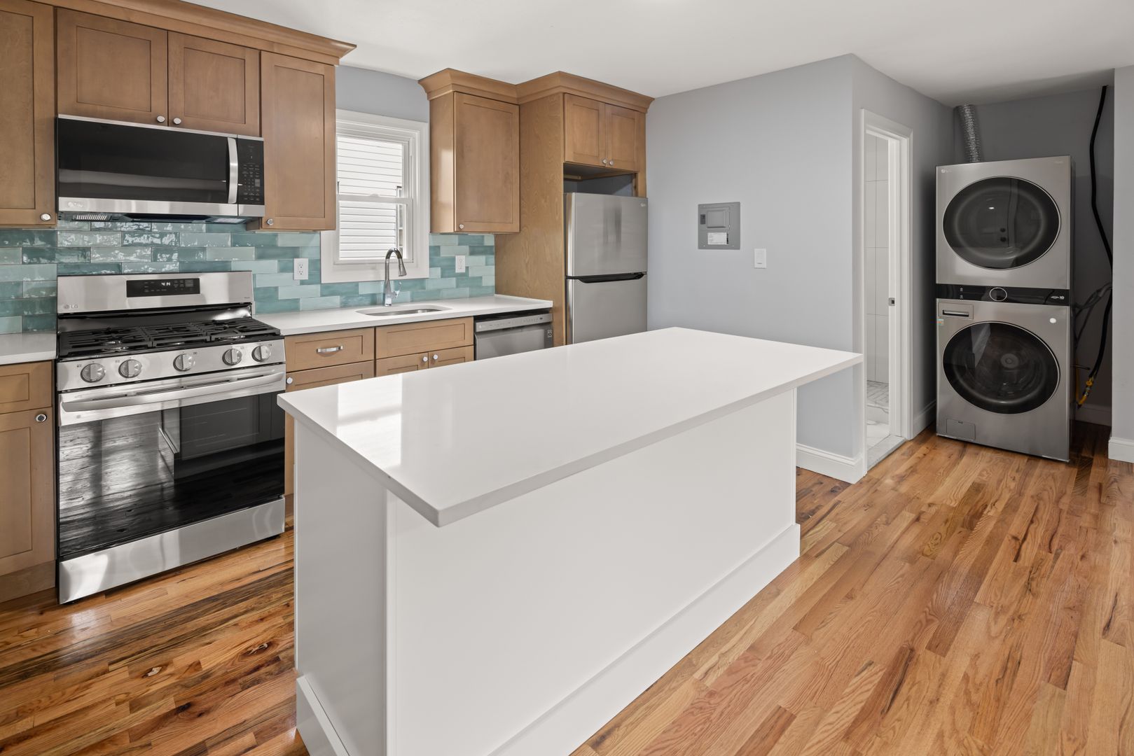 New Haven Apartment: 140 Nash Street