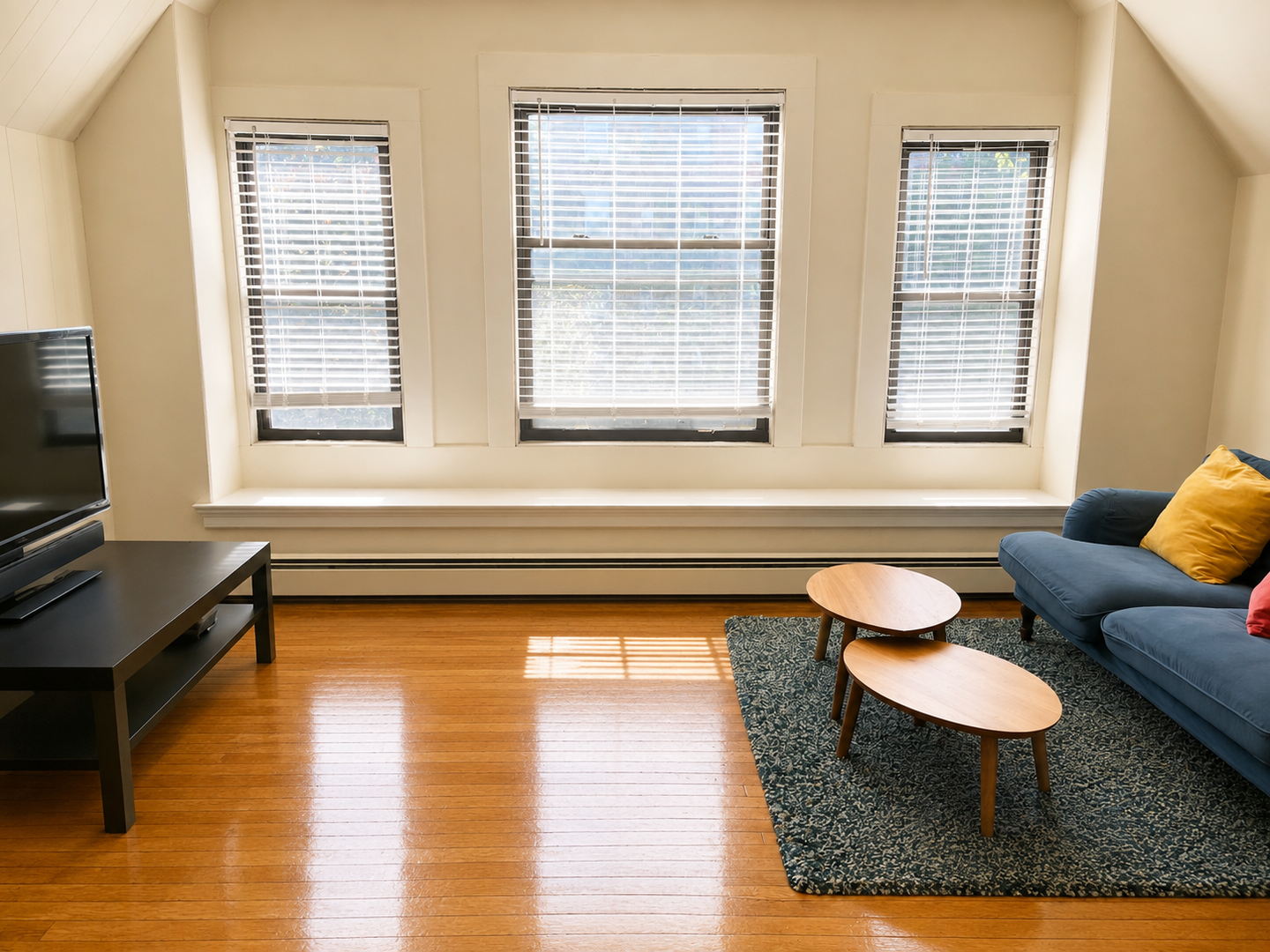 New Haven Apartment: 624 Orange St