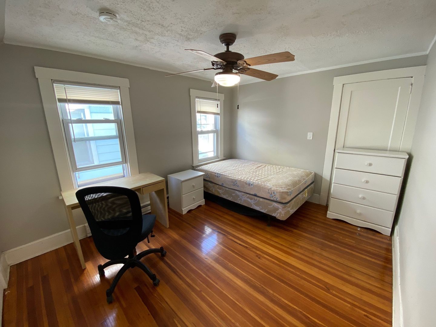 New Haven Apartment: 51 Pearl St.