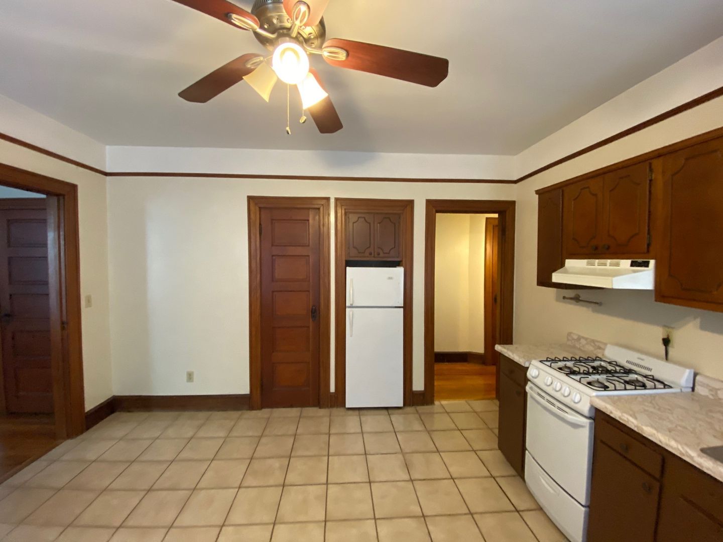New Haven Apartment: 98-100 Linden St.