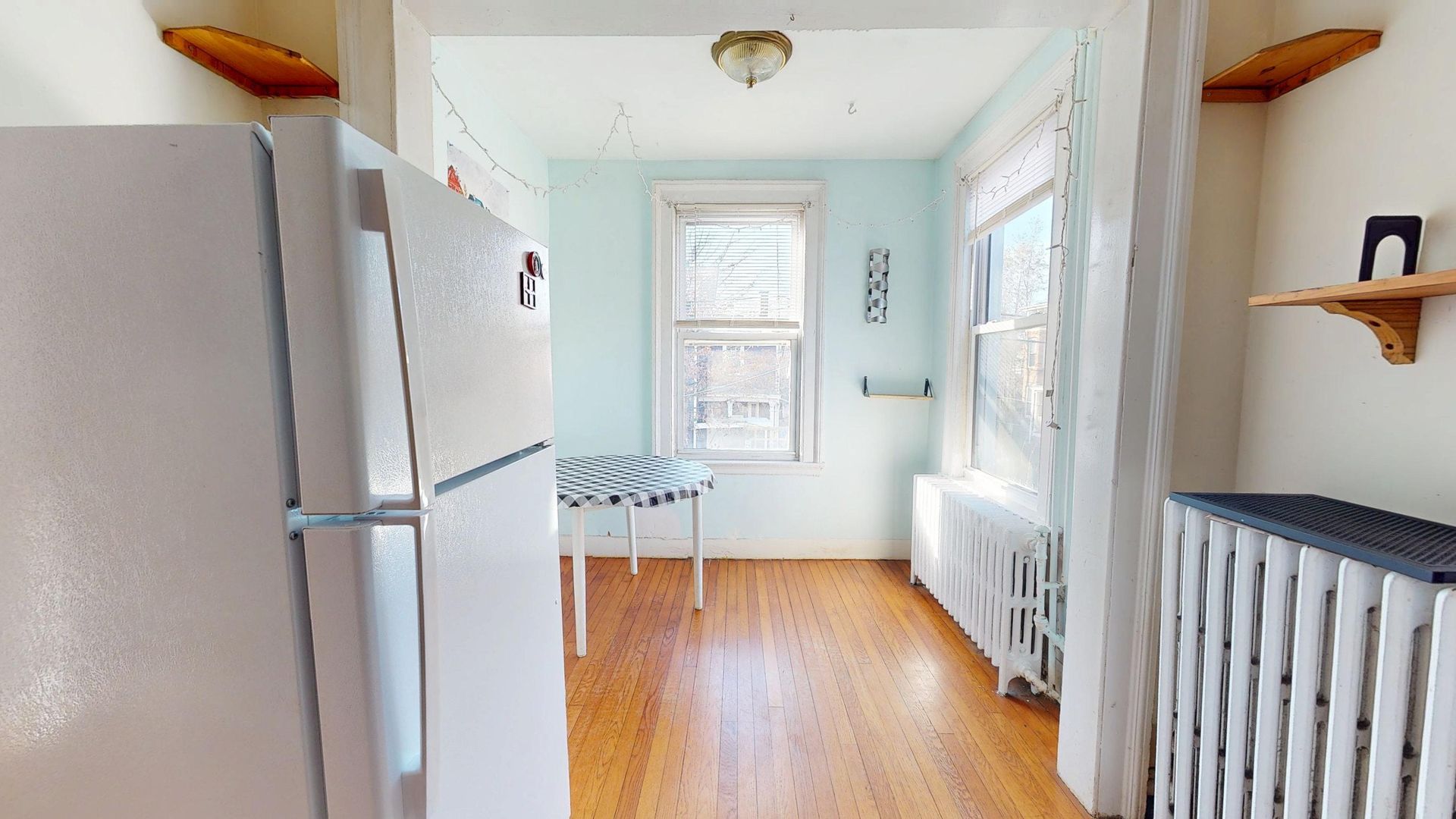 New Haven Apartment: 69 Clark St.