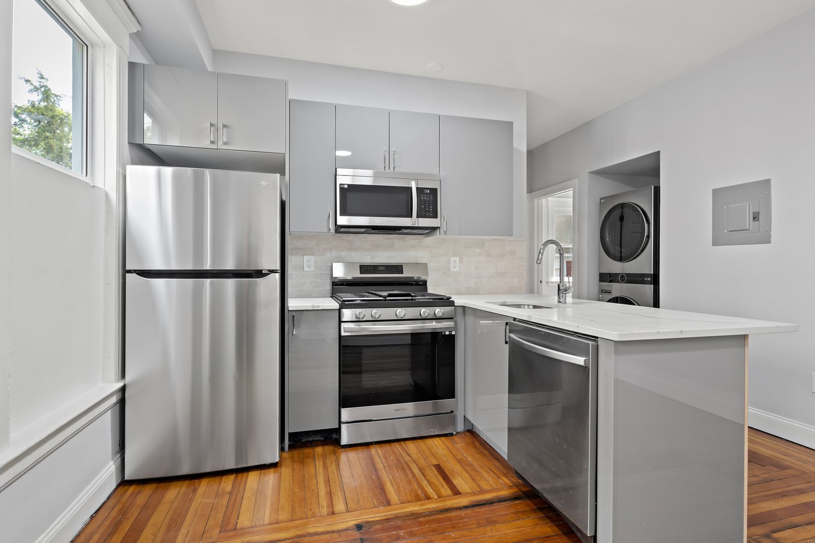 New Haven Apartment: 318 Willow St