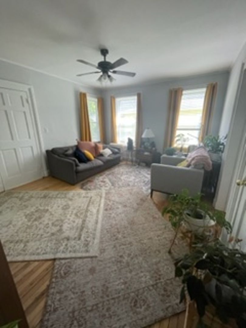 New Haven Apartment: 58 Bishop St.